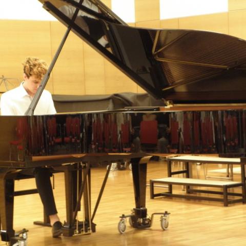 Konzert 4dm